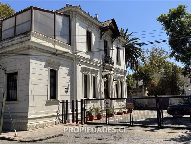 Casa en venta de 14 dorm. en Providencia - Imagen 5