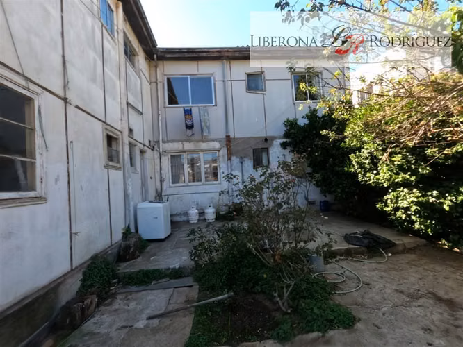 Casa en venta de 16 dorm. en Valparaíso