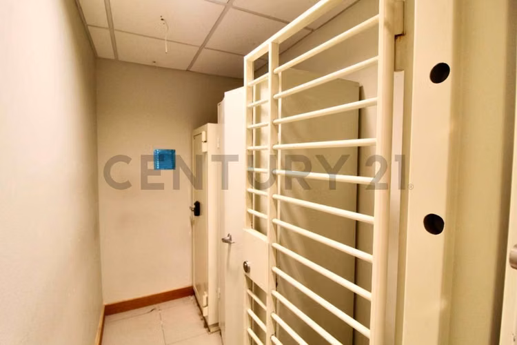Arriendo local comercial en centro La Serena