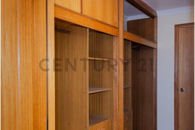 Vendo casa espaciosa en sector San Joaquín