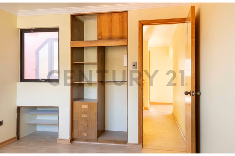 Vendo casa espaciosa en sector San Joaquín