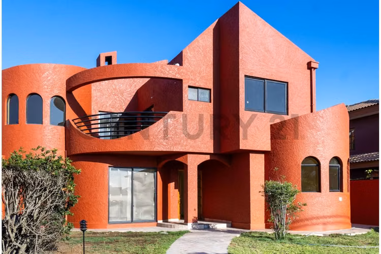 Vendo casa espaciosa en sector San Joaquín