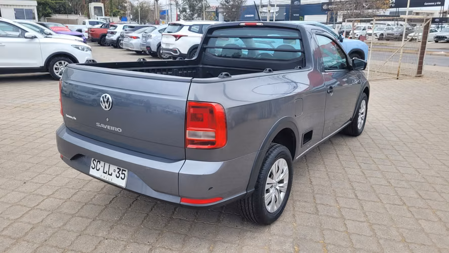 VOLKSWAGEN SAVEIRO 1.6 MT MEC AÑO 2022 - Imagen 4