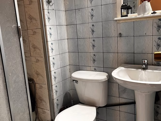 Vendo Depto 1er piso Miraflores, Locomoción a la puerta