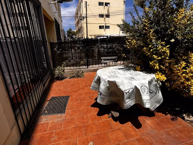 Vendo Depto 1er piso Miraflores, Locomoción a la puerta