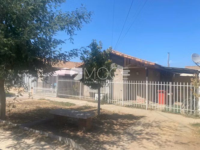 Casa 3d y 1b en San Francisco de Mostazal, casa independiente y bien mantenida