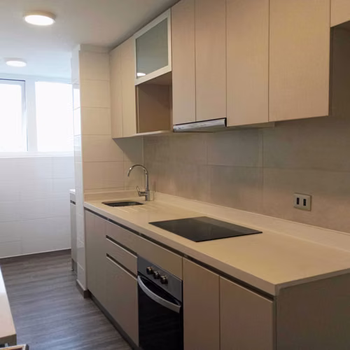 Vende Amplio y Moderno Dpto. en Concepción (152698) - Imagen 6