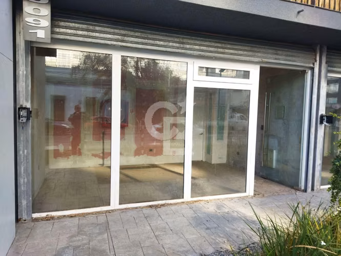 Local Comercial en Barrio Matta Sur