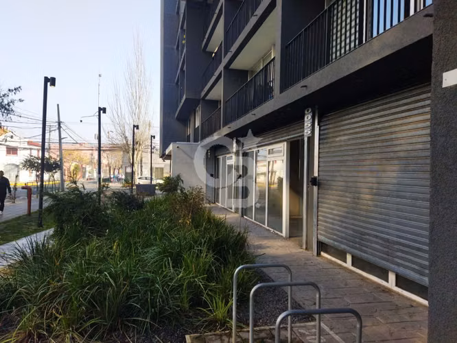 Local Comercial en Barrio Matta Sur