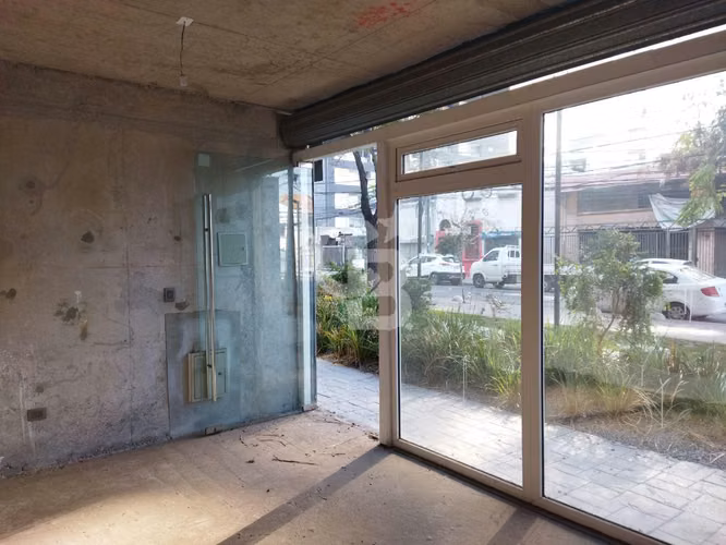 Local Comercial en Barrio Matta Sur