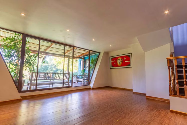 INVERSION EN LAMPA CASA CON GRAN TERRENO (152785) - Imagen 6