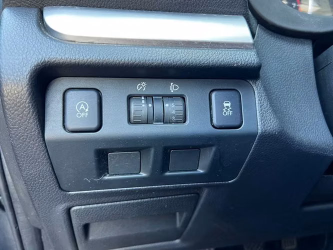 SUBARU XV 1.6I AWD MT - 2014 | 287