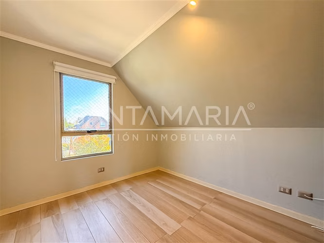 Casa en venta de 5 dorm. en El Venado, San Pedro de la Paz