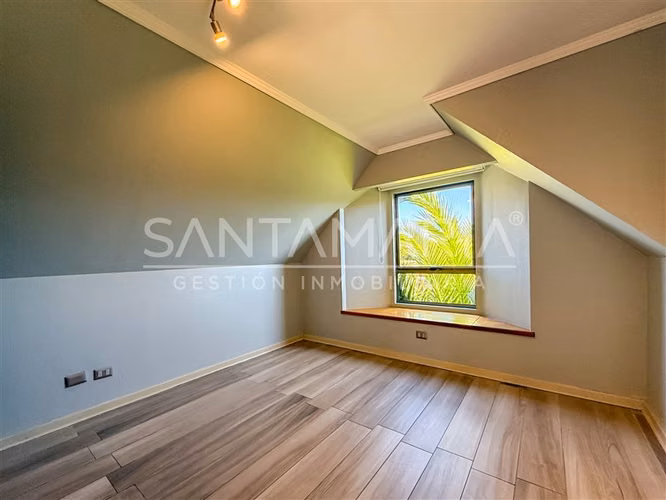 Casa en venta de 5 dorm. en El Venado, San Pedro de la Paz