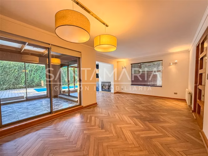Casa en venta de 5 dorm. en El Venado, San Pedro de la Paz