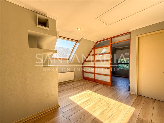 Casa en venta de 5 dorm. en El Venado, San Pedro de la Paz