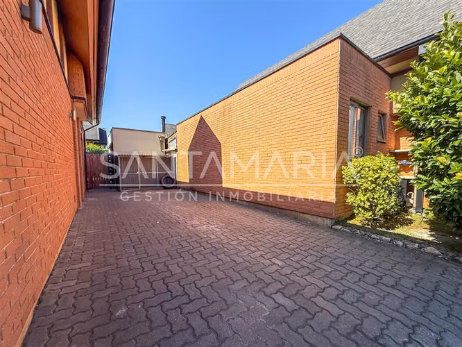 Casa en venta de 5 dorm. en El Venado, San Pedro de la Paz