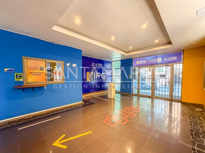 Edificio de 5 pisos / Oficina en arriendo en Concepción