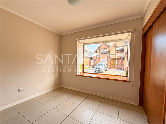 Casa en venta de 4 dorm en Las Monjas Lomas de San Sebastian