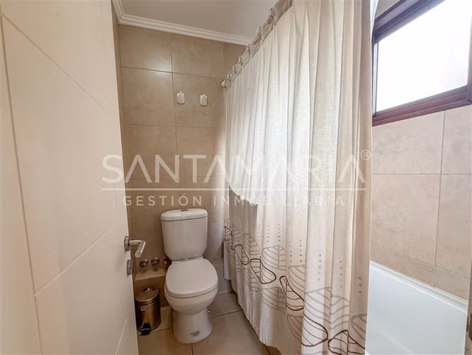 Casa en venta de 4 dorm en Las Monjas Lomas de San Sebastian