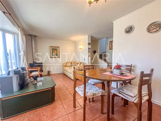 Casa en venta de 3 dorm. en Villa San Pedro