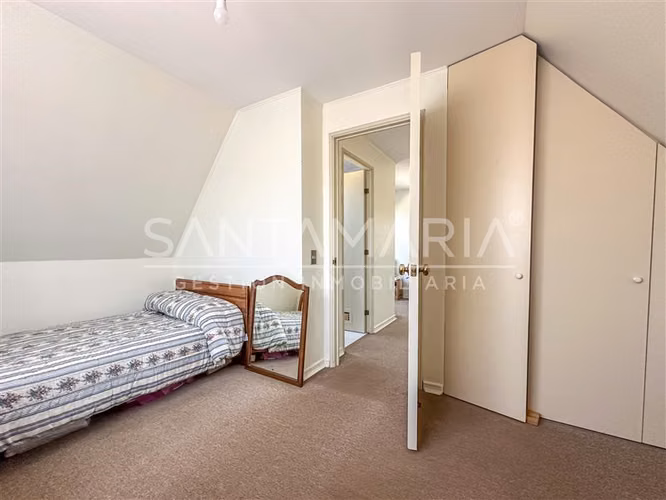 Casa en venta de 3 dorm. en Villa San Pedro