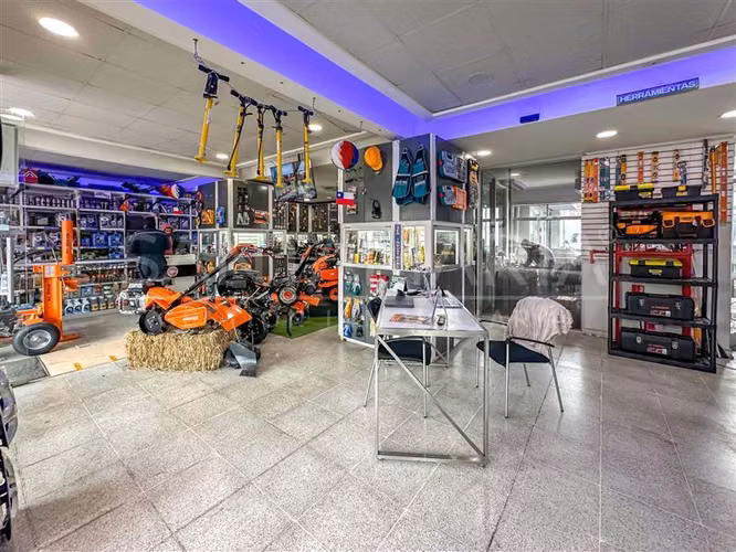Local Comercial en arriendo en Concepción, Freire