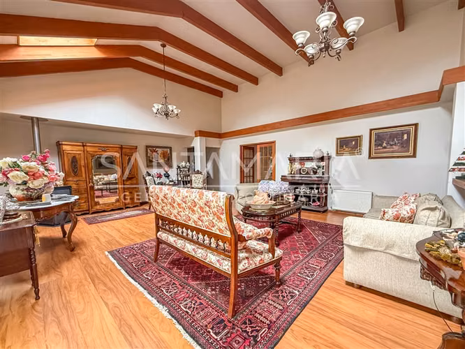 Casa en venta de 6 dormitorios en Villa San Pedro