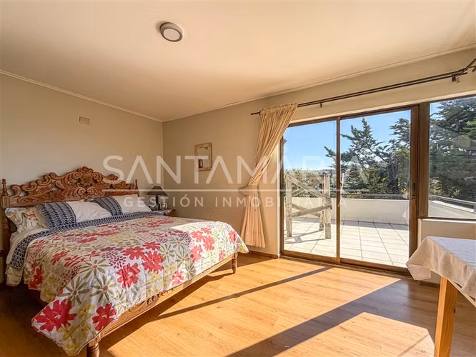 Casa en venta de 5 dormitorios en Penco