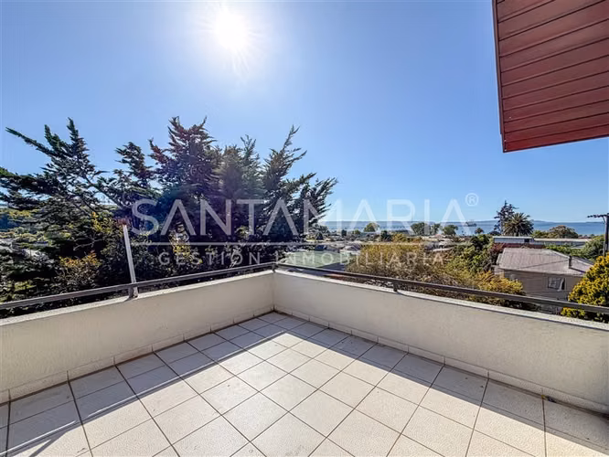 Casa en venta de 5 dormitorios en Penco