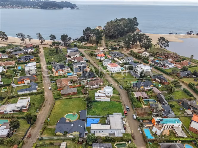 Sitio en venta en Pingueral, Tomé
