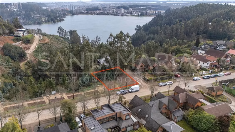 Sitio en venta en San Pedro de la Paz