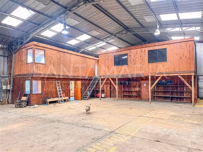 VENTA Galpon Ongolmo, Concepción