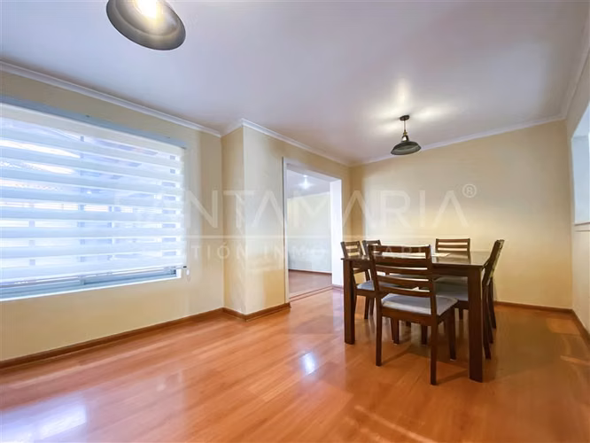 Casa en venta de 4 dorm. en San Pedro de la Paz