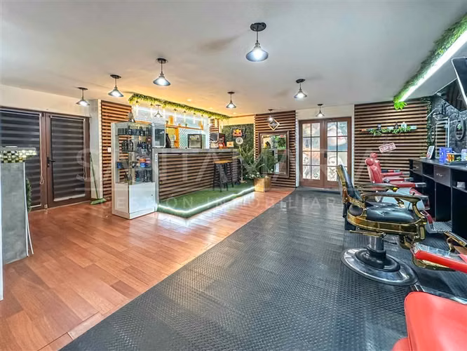 VENTA Local Comercial Av. Cataluña, Concepción