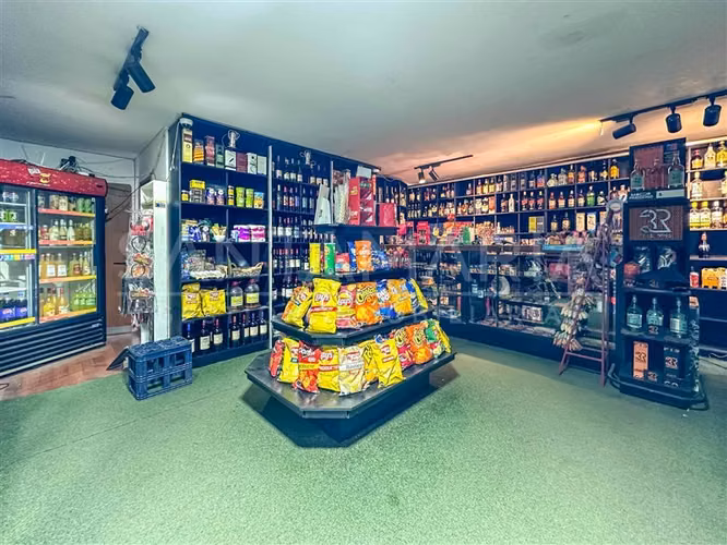 VENTA Local Comercial Av. Cataluña, Concepción
