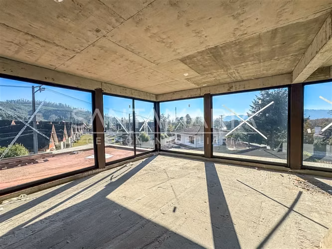 ARRIENDO Locales comerciales ubicado en San Pedro de la Paz