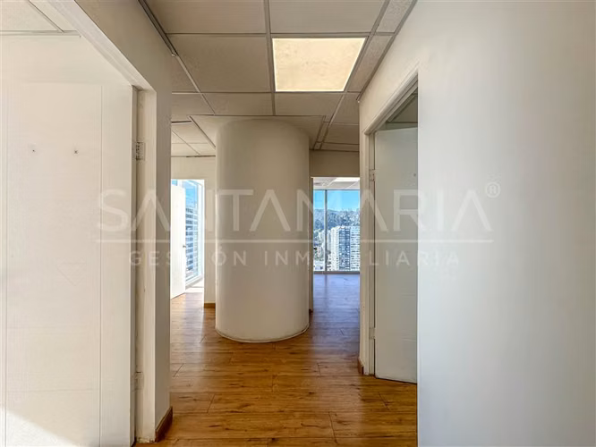 ARRIENDO Oficina ubicada en Barros Arana, Concepción Centro