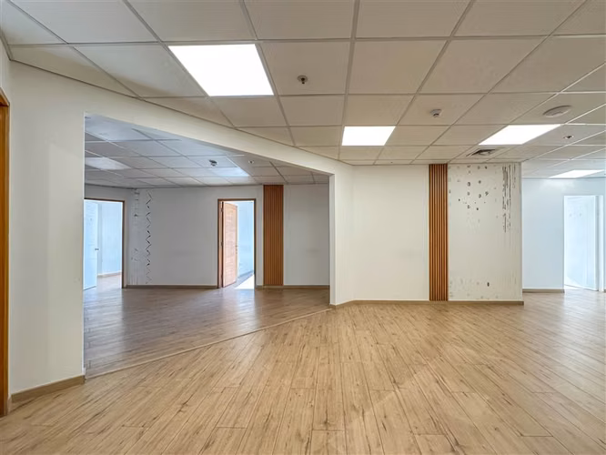 ARRIENDO Oficina ubicada en Barros Arana, Concepción Centro