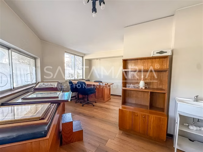 VENTA Oficina Av. Chacabuco Centro de Concepción, Concepción