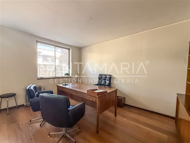 VENTA Oficina Av. Chacabuco Centro de Concepción, Concepción
