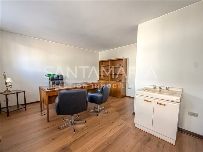 VENTA Oficina Av. Chacabuco Centro de Concepción, Concepción