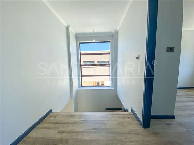 Casa en venta de 3 dorm. en calle Las Lilas, Chiguayante