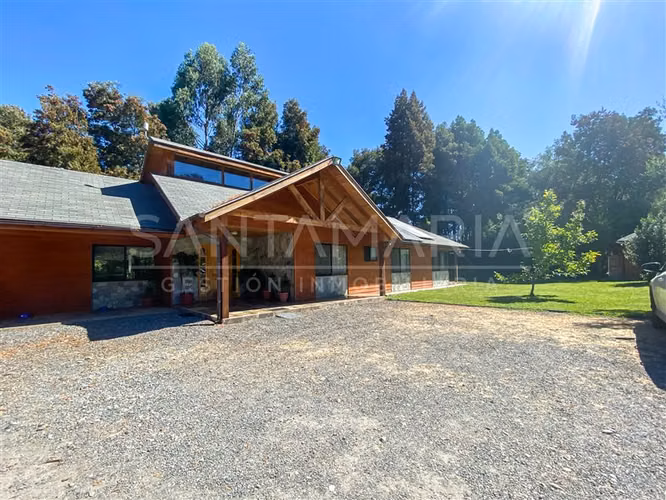 Parcela en venta en Laja