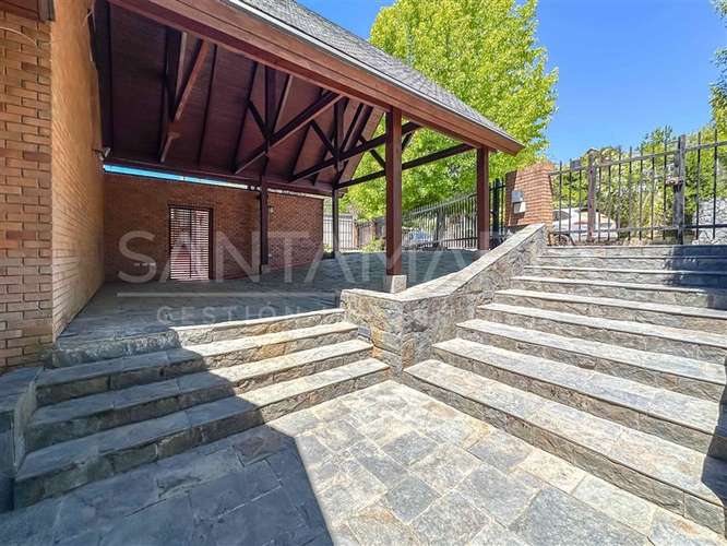 VENTA Casa Lonco Parque, Chiguayante