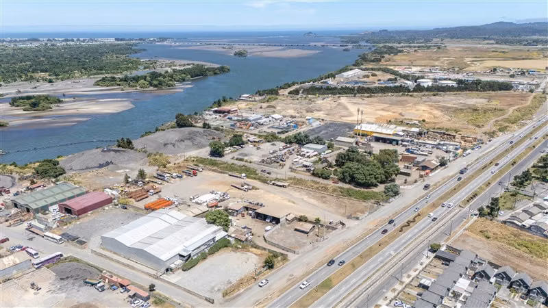 ARRIENDO Industrial en Costanera Hualpén