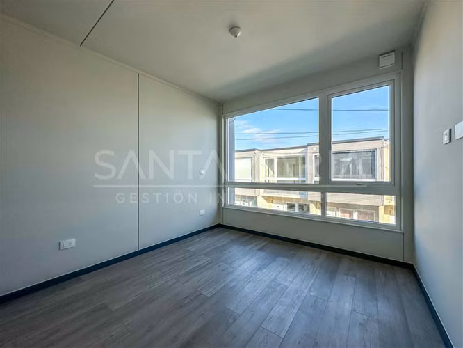 Casa en venta de 2 dorm. en San Pedro de la Paz