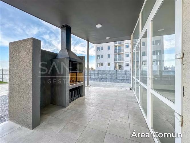 Casa en venta de 2 dorm. en San Pedro de la Paz