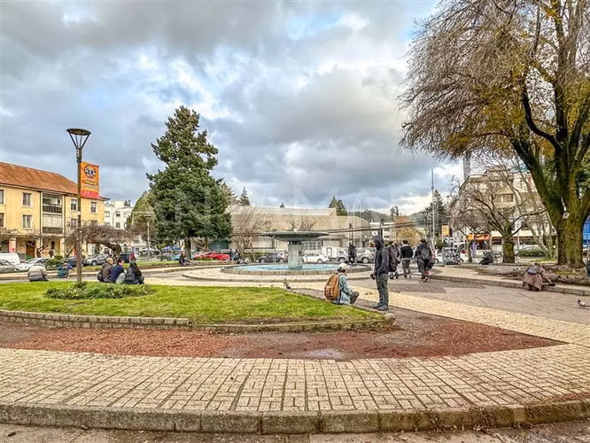 ARRIENDO Local comercial ubicado en Plaza Perú, Concepción.