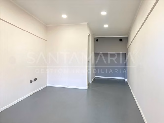 ARRIENDO Oficina ubicada en Jaime Repullo, Talcahuano.